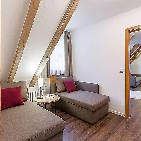 & Restaurant Lamm Hotell