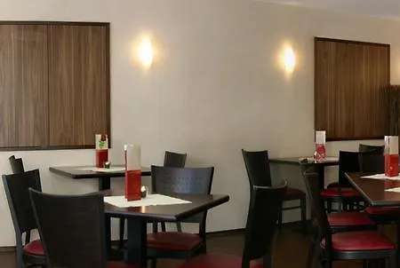 فندق & Restaurant Lamm موسباخ